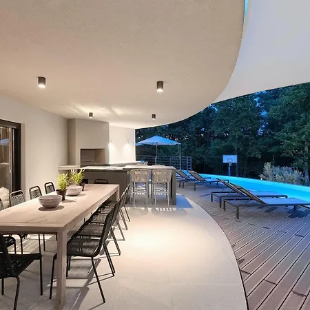 Prázdninový dům Viktor Tireli