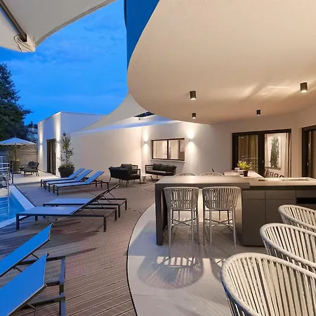 Viktor Tireli Holiday home Krsan