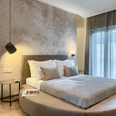 Viktor Tireli * Krsan