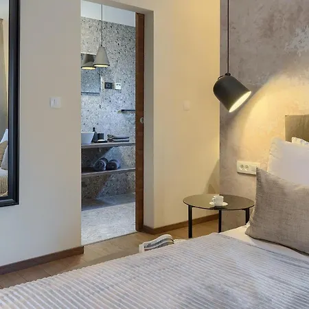 Viktor Tireli Holiday home Krsan