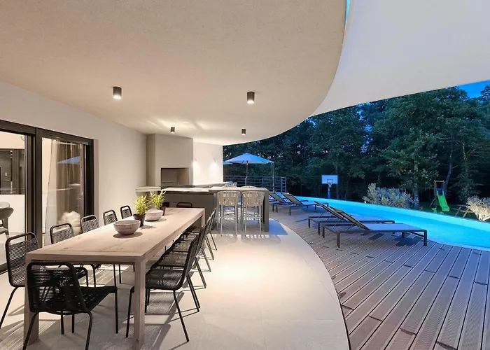 Vakantiehuis Viktor Tireli