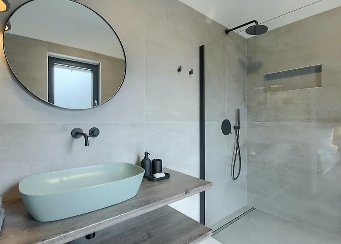 Vakantiehuis Viktor Tireli